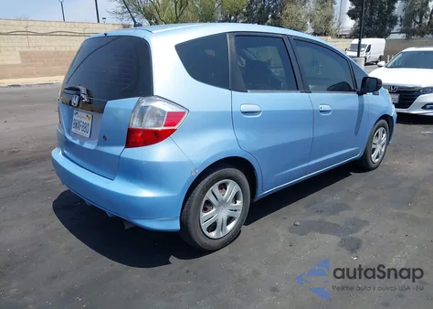 2010 Honda Fit z USA, uszkodzony, nr VIN JHMGE8H23AC026868